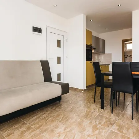 Two-bedroom In ヴィル