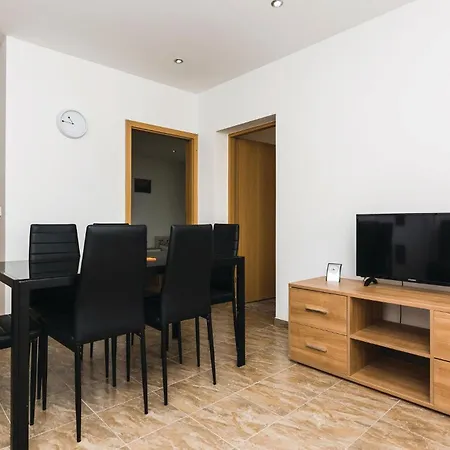 Two-bedroom In * ヴィル